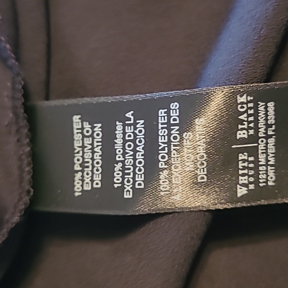 NWT Whitehouse Black Market black sleeveless shell top with applique Sz XL - Picture 7 of 7